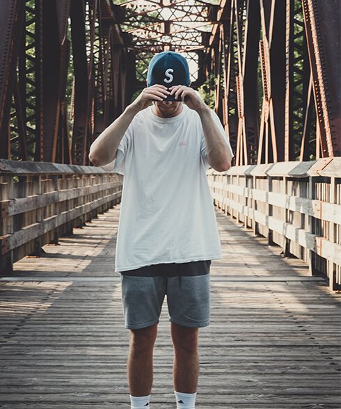 Basic White Simple Sneaker